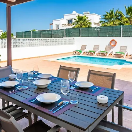 Verona Playa Blanca فيلة *